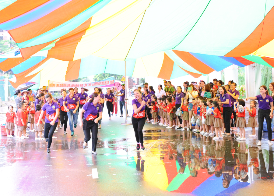 Đại hội Thể dục thể thao trường MN Đô thị Việt Hưng (26).JPG